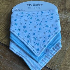 Starry Blue Bib Set